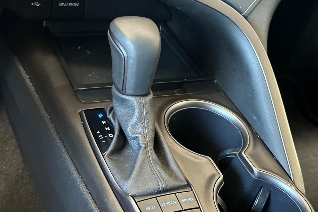 2024 Toyota Camry SE Roseville CA