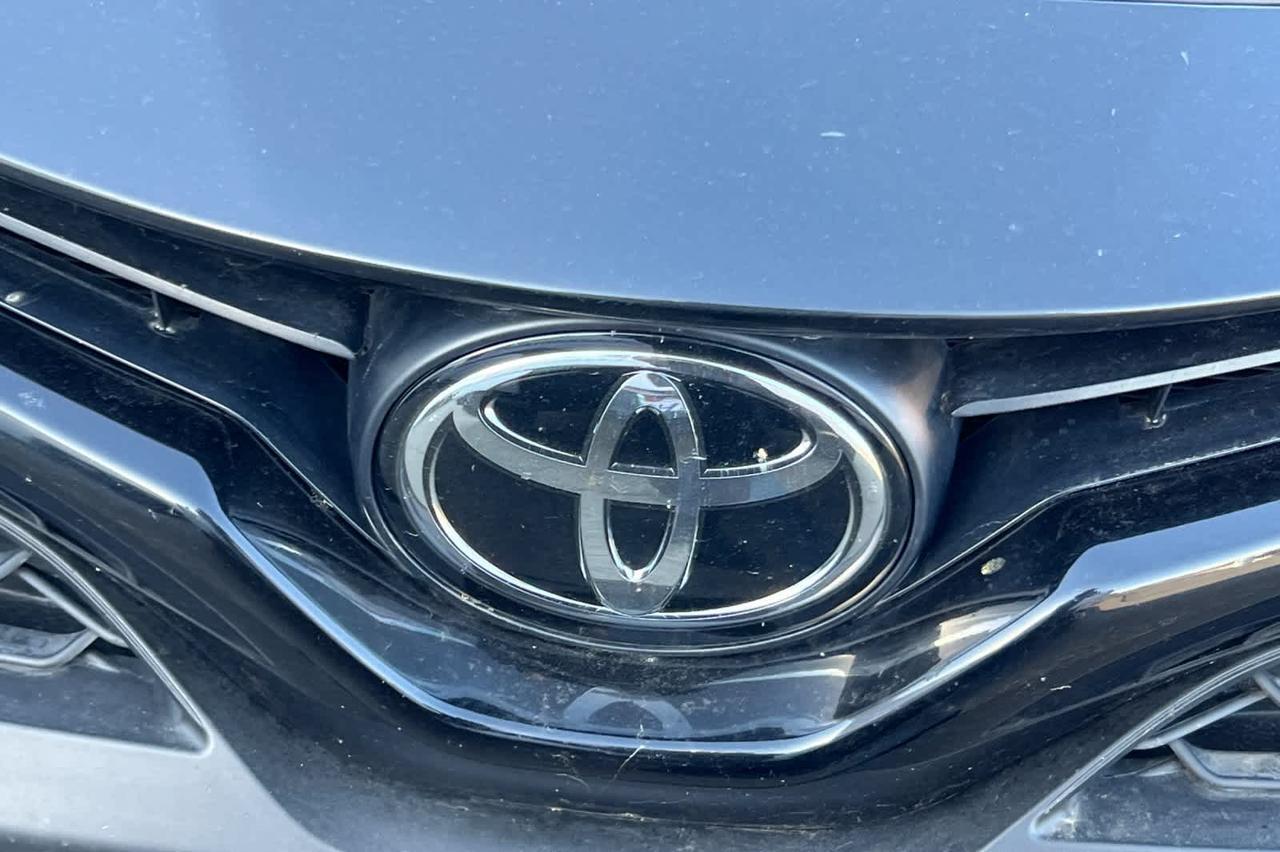 2024 Toyota Camry SE Roseville CA