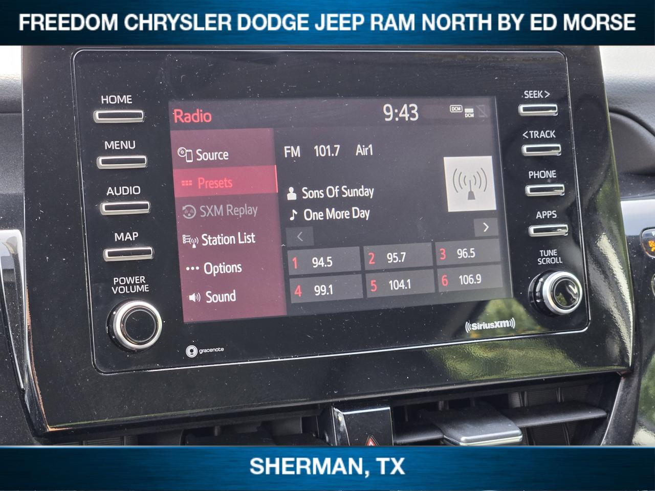 2024 Toyota Camry SE Sherman TX