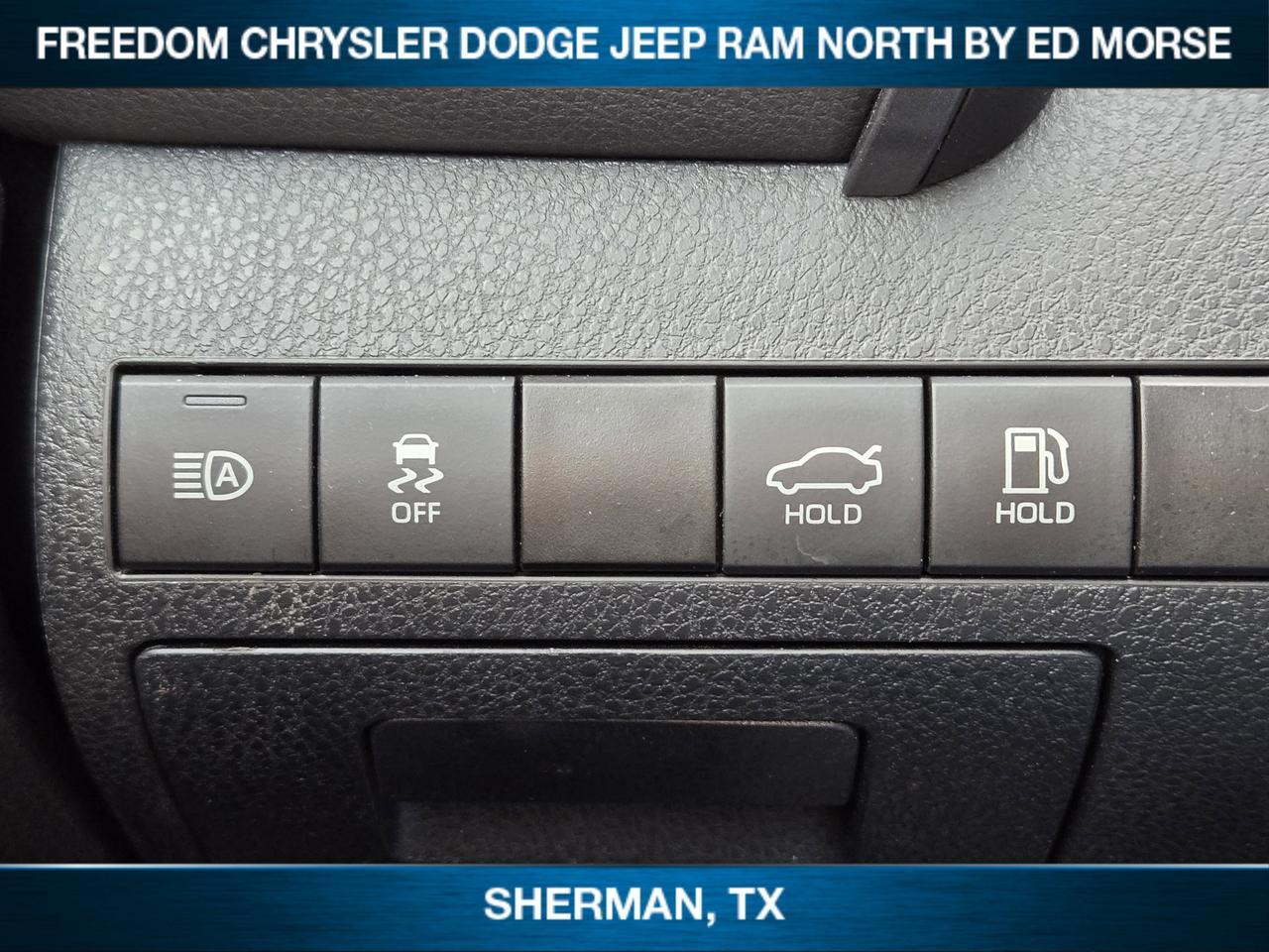 2024 Toyota Camry SE Sherman TX