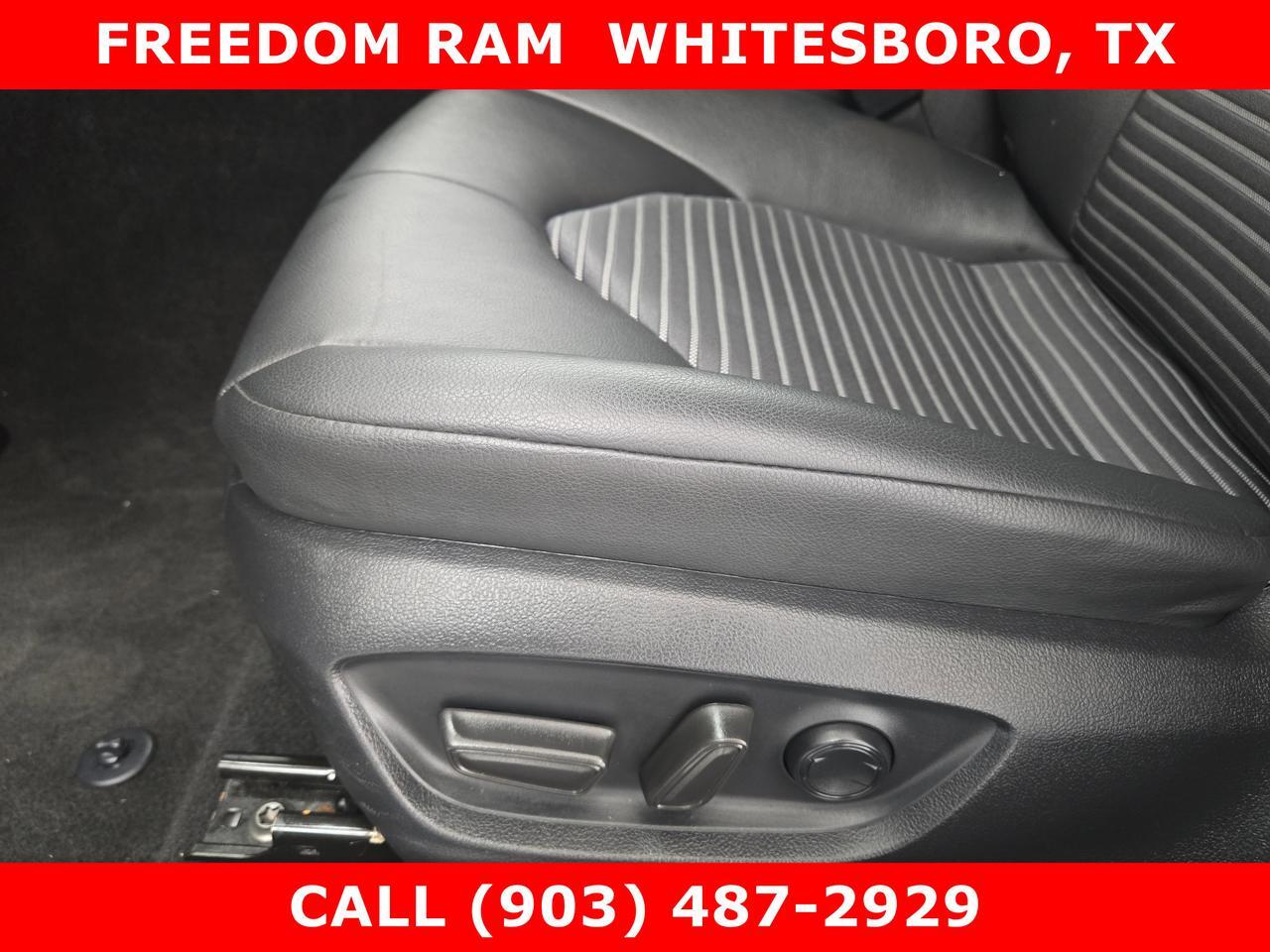 2024 Toyota Camry SE Sherman TX