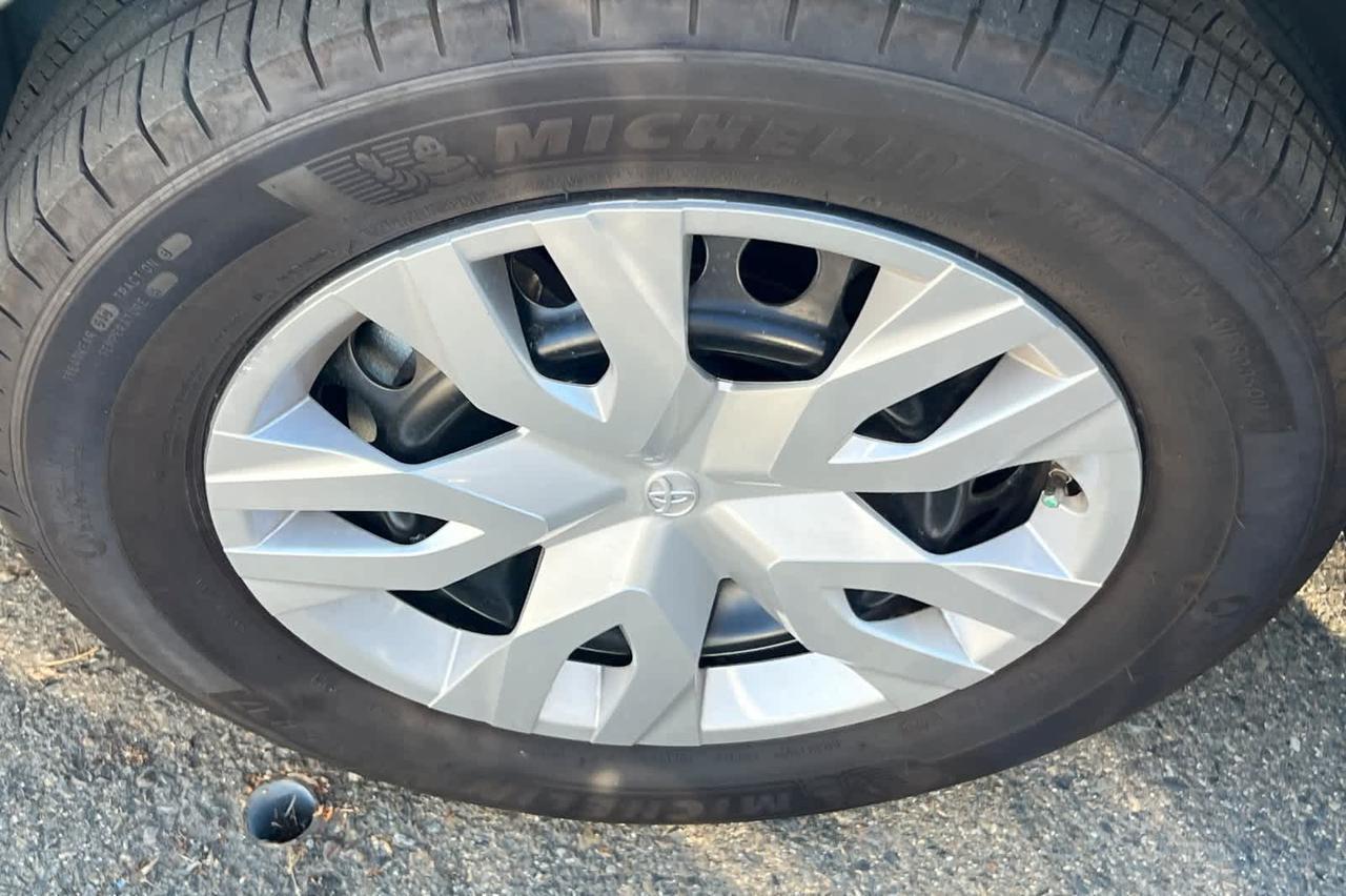 2024 Toyota Corolla Cross L Roseville CA
