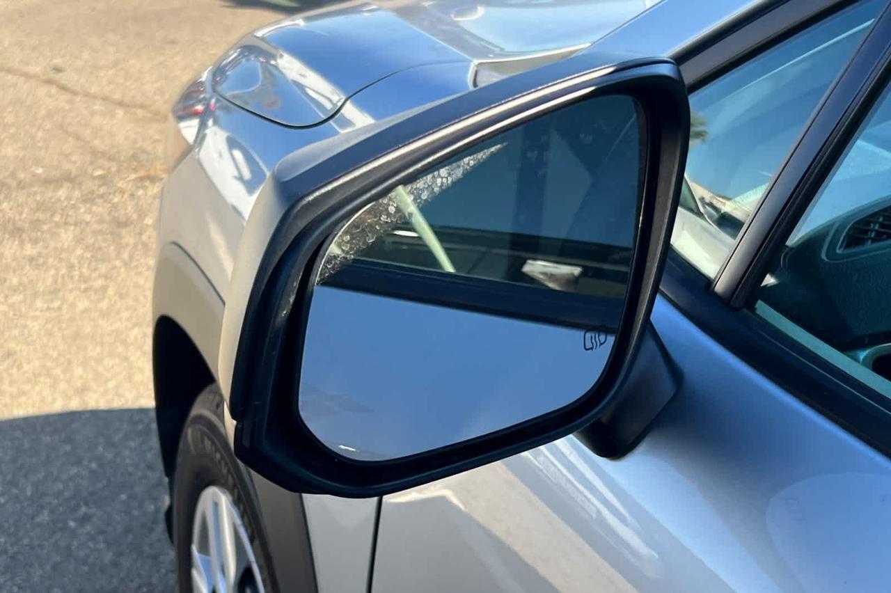 2024 Toyota Corolla Cross L Roseville CA