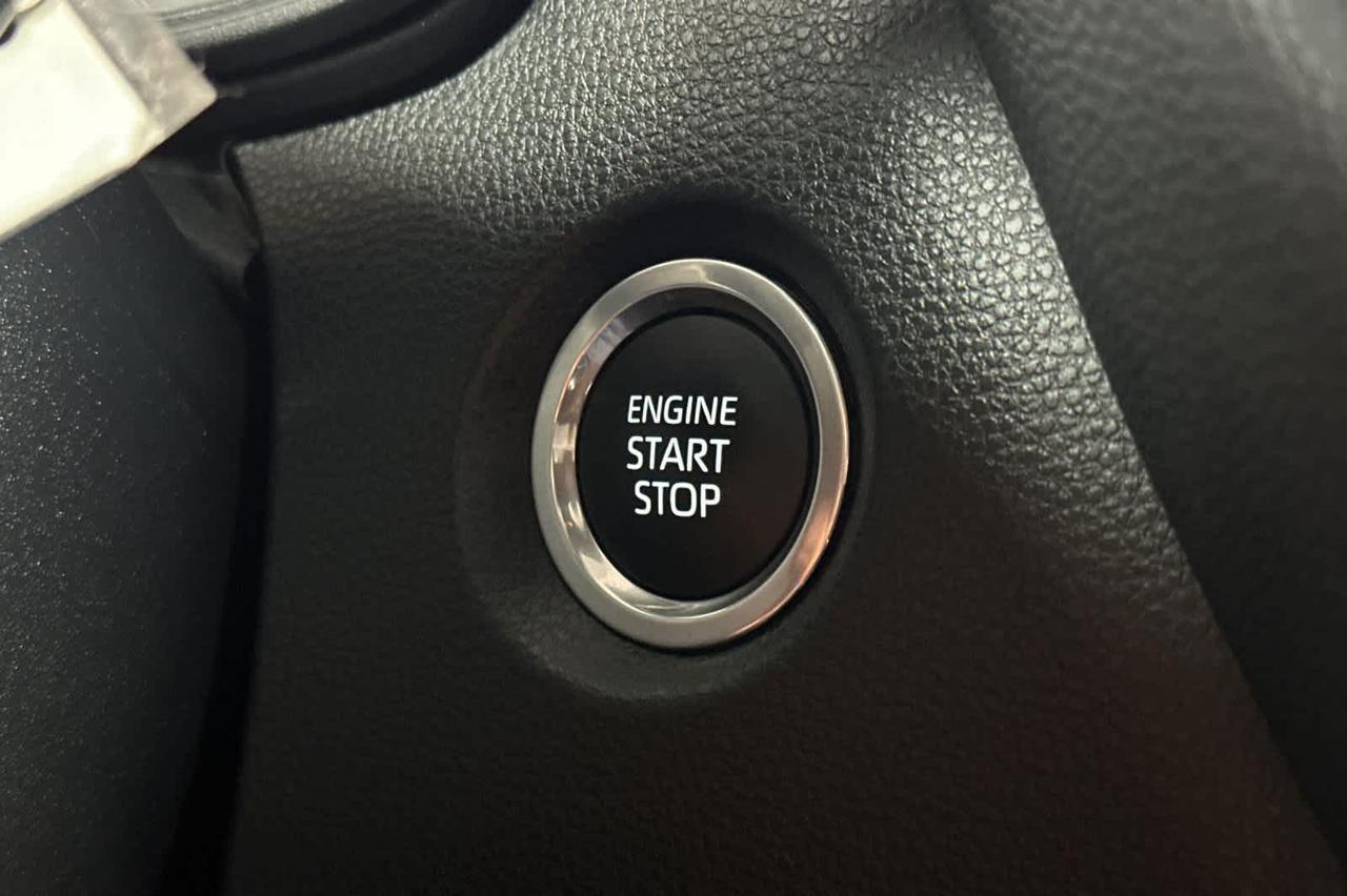 2024 Toyota Corolla SE Roseville CA