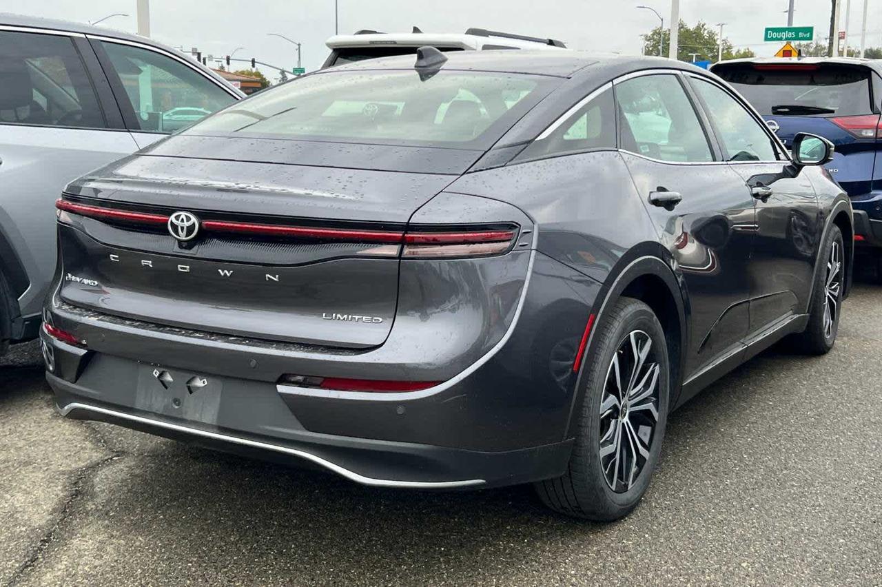 2024 Toyota Crown Limited Roseville CA