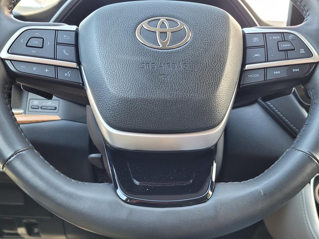 2024 Toyota GRAND HIGHLANDER PLATINUM AWD Vacaville CA 2024 Toyota GRAND HIGHLANDER PLATINUM AWD Vacaville CA