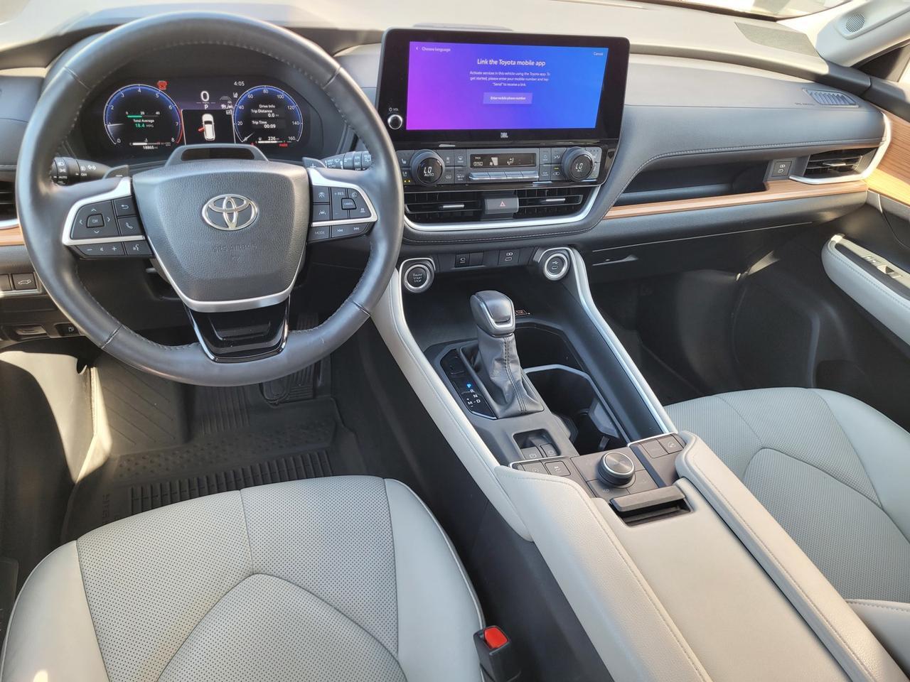 2024 Toyota GRAND HIGHLANDER PLATINUM AWD Vacaville CA 2024 Toyota GRAND HIGHLANDER PLATINUM AWD Vacaville CA
