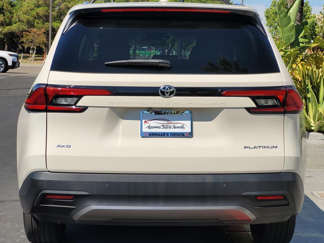 2024 Toyota GRAND HIGHLANDER PLATINUM AWD Vacaville CA 2024 Toyota GRAND HIGHLANDER PLATINUM AWD Vacaville CA