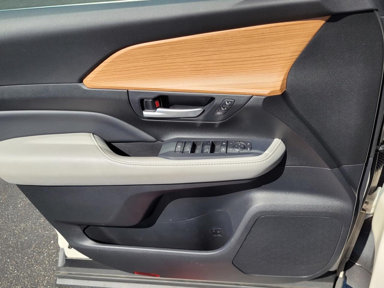 2024 Toyota GRAND HIGHLANDER PLATINUM AWD Vacaville CA 2024 Toyota GRAND HIGHLANDER PLATINUM AWD Vacaville CA