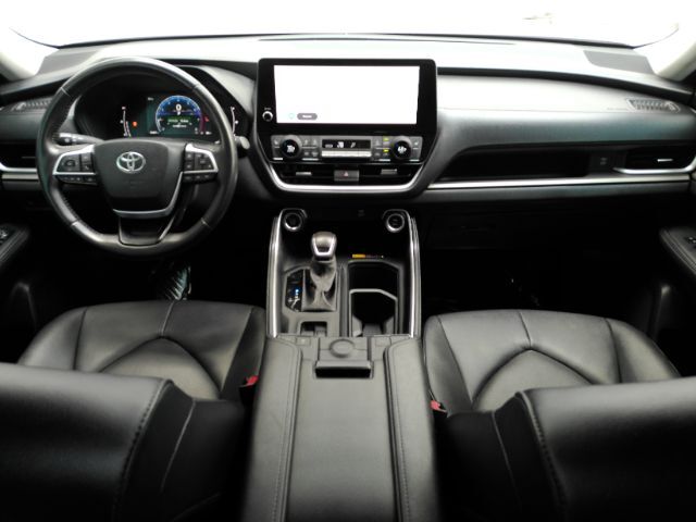 2024 Toyota Grand Highlander XLE 2024 Toyota Grand Highlander XLE