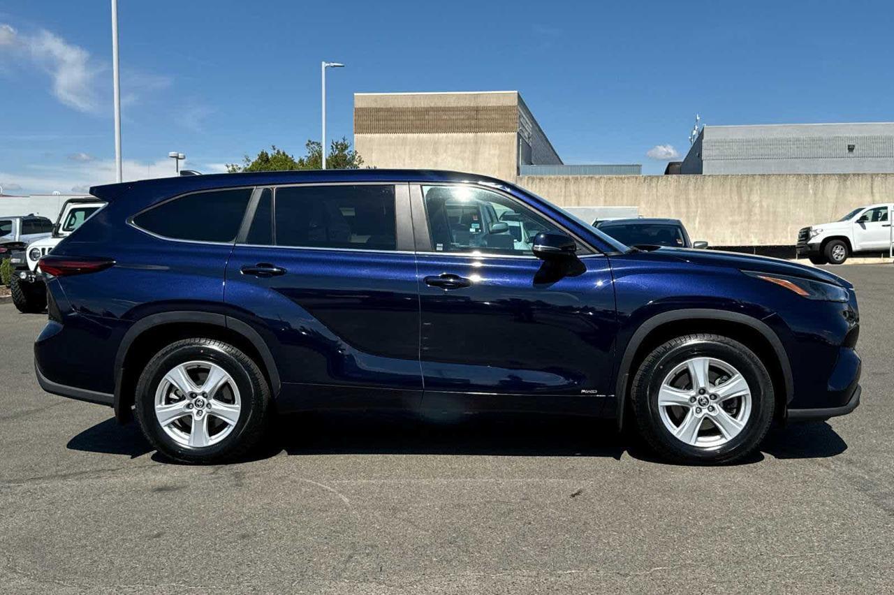 2024 Toyota Highlander Hybrid LE Roseville CA