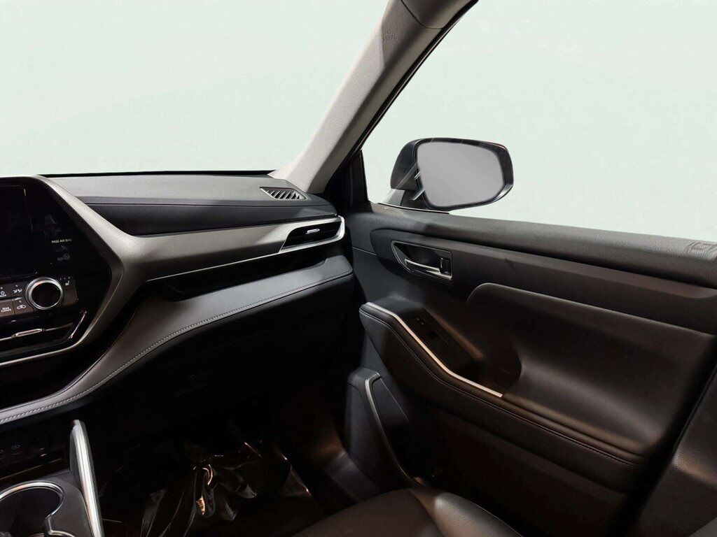 2024 Toyota Highlander Hybrid XLE San Clemente CA