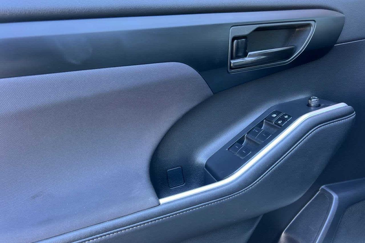 2024 Toyota Highlander LE Roseville CA