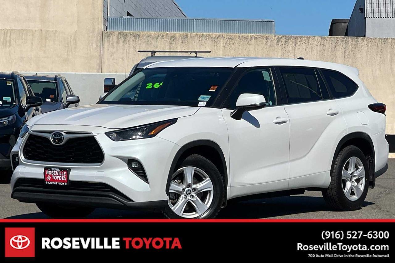 2024 Toyota Highlander LE Roseville CA