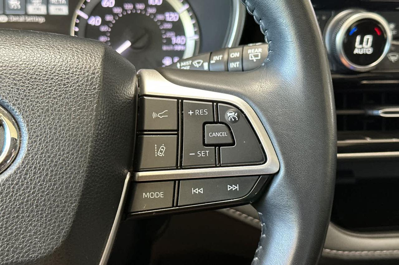 2024 Toyota Highlander XLE Roseville CA