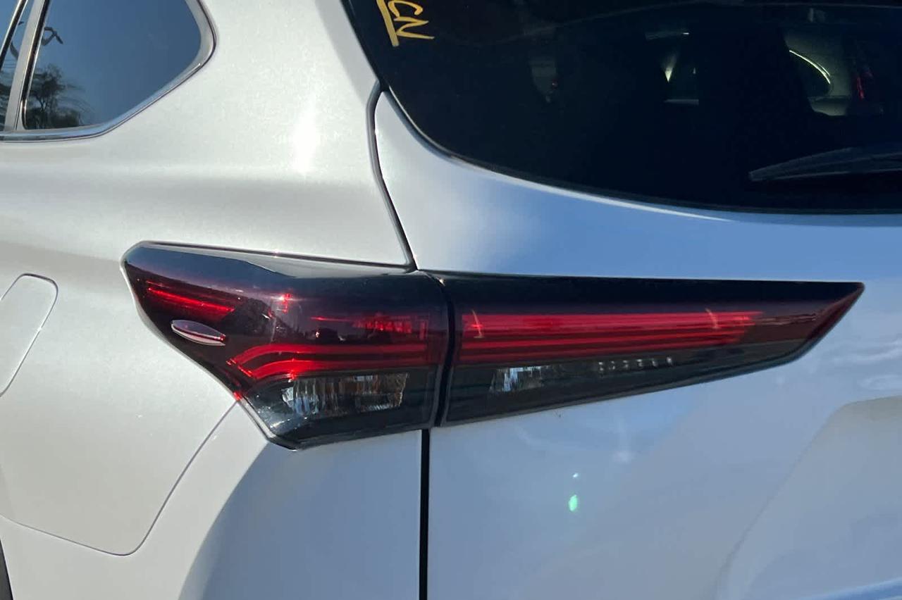 2024 Toyota Highlander XLE Roseville CA