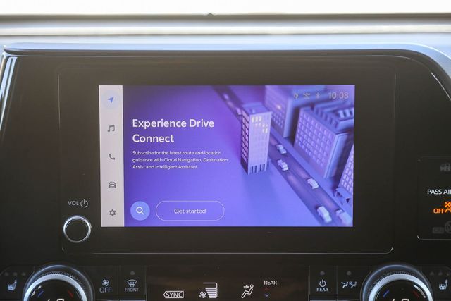 2024 Toyota Highlander Glendale CA 2024 Toyota Highlander Glendale CA