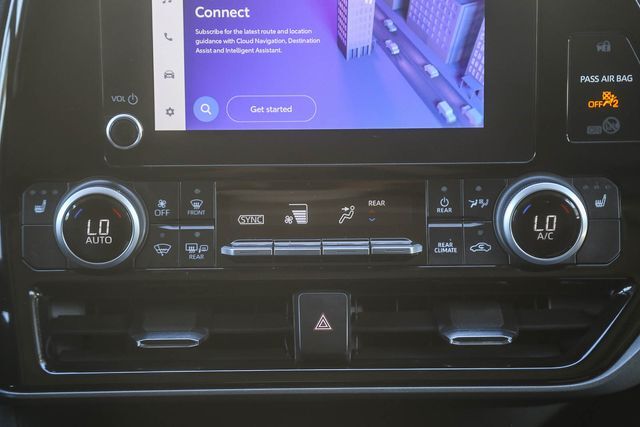 2024 Toyota Highlander Glendale CA 2024 Toyota Highlander Glendale CA