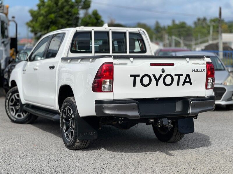 2024 Toyota Hilux (2.8L Turbo Diesel) Vaitele 2024 Toyota Hilux (2.8L Turbo Diesel) Vaitele