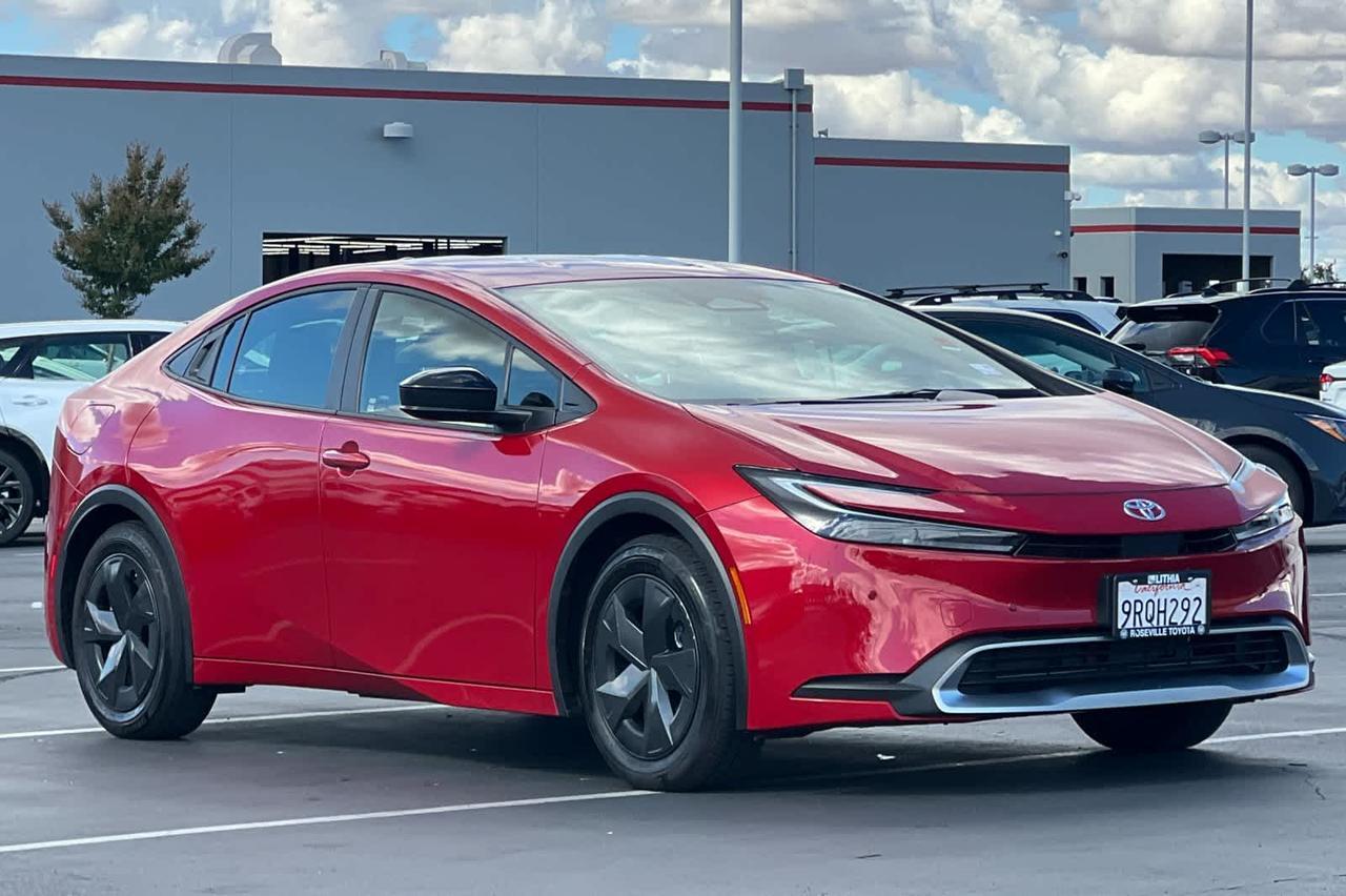 2024 Toyota Prius Prime SE Roseville CA