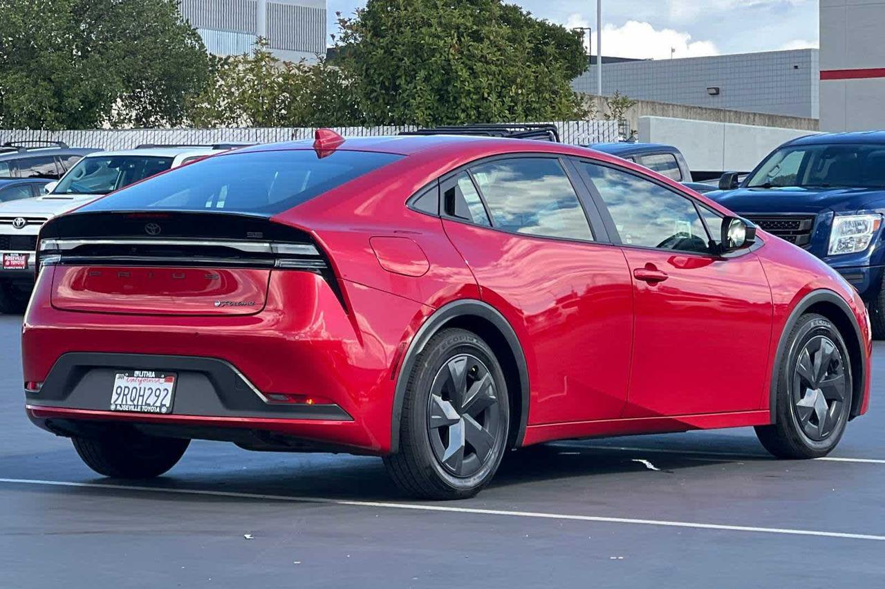 2024 Toyota Prius Prime SE Roseville CA