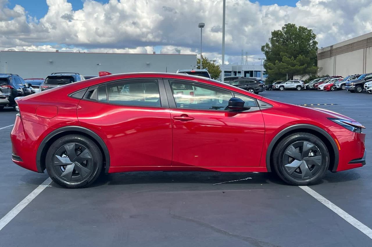 2024 Toyota Prius Prime SE Roseville CA
