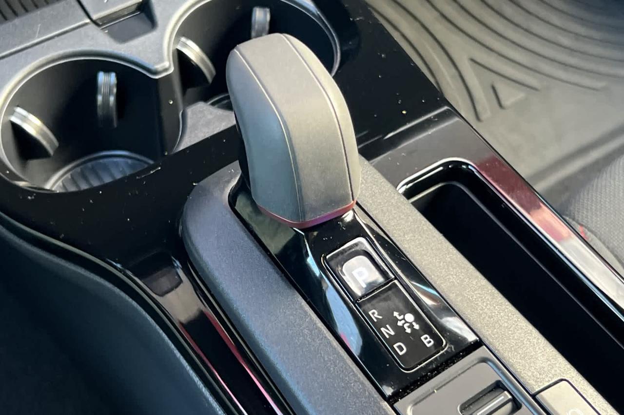 2024 Toyota Prius Prime SE Roseville CA
