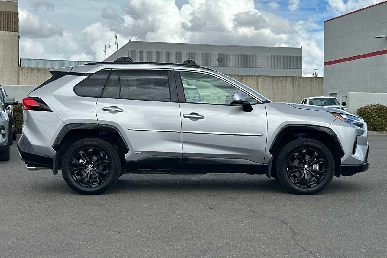 2024 Toyota RAV4 Hybrid SE Roseville CA