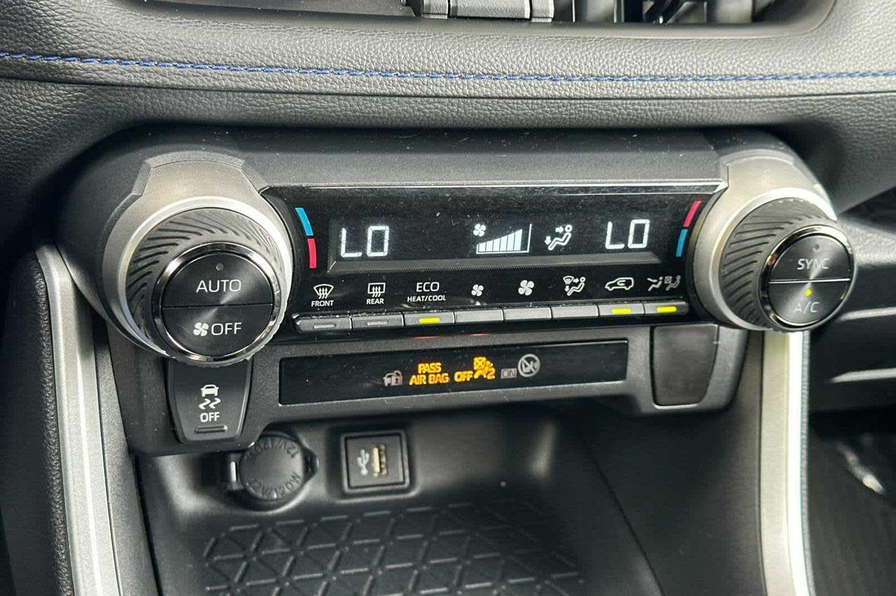2024 Toyota RAV4 Hybrid SE Roseville CA