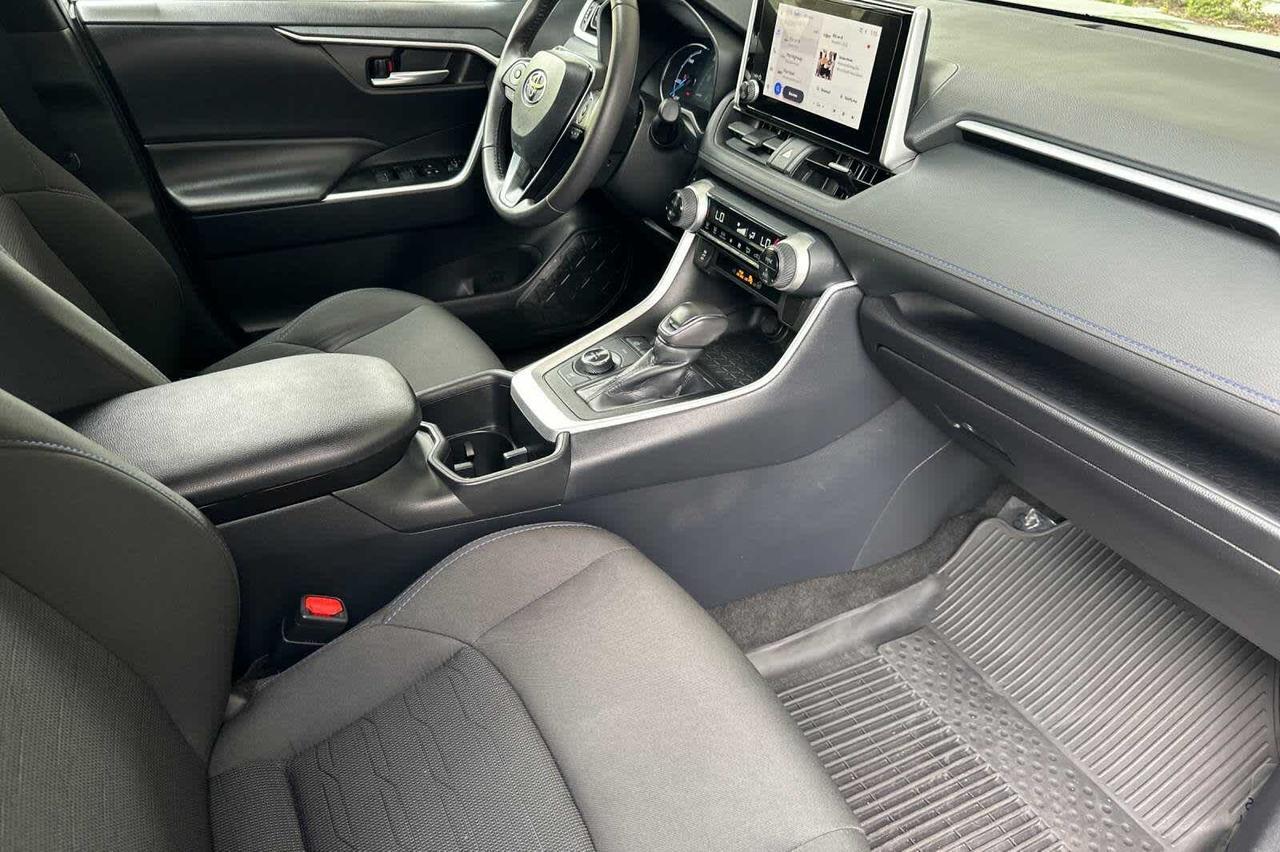 2024 Toyota RAV4 Hybrid SE Roseville CA