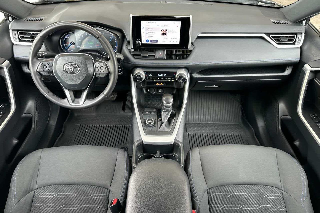 2024 Toyota RAV4 Hybrid SE Roseville CA