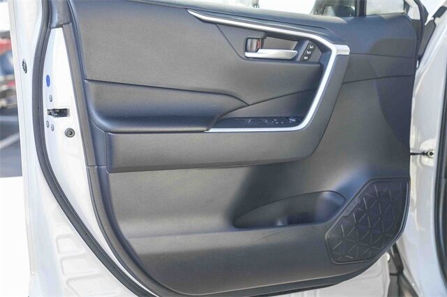 2024 Toyota RAV4 Hybrid XLE Premium Huntington Beach CA 2024 Toyota RAV4 Hybrid XLE Premium Huntington Beach CA