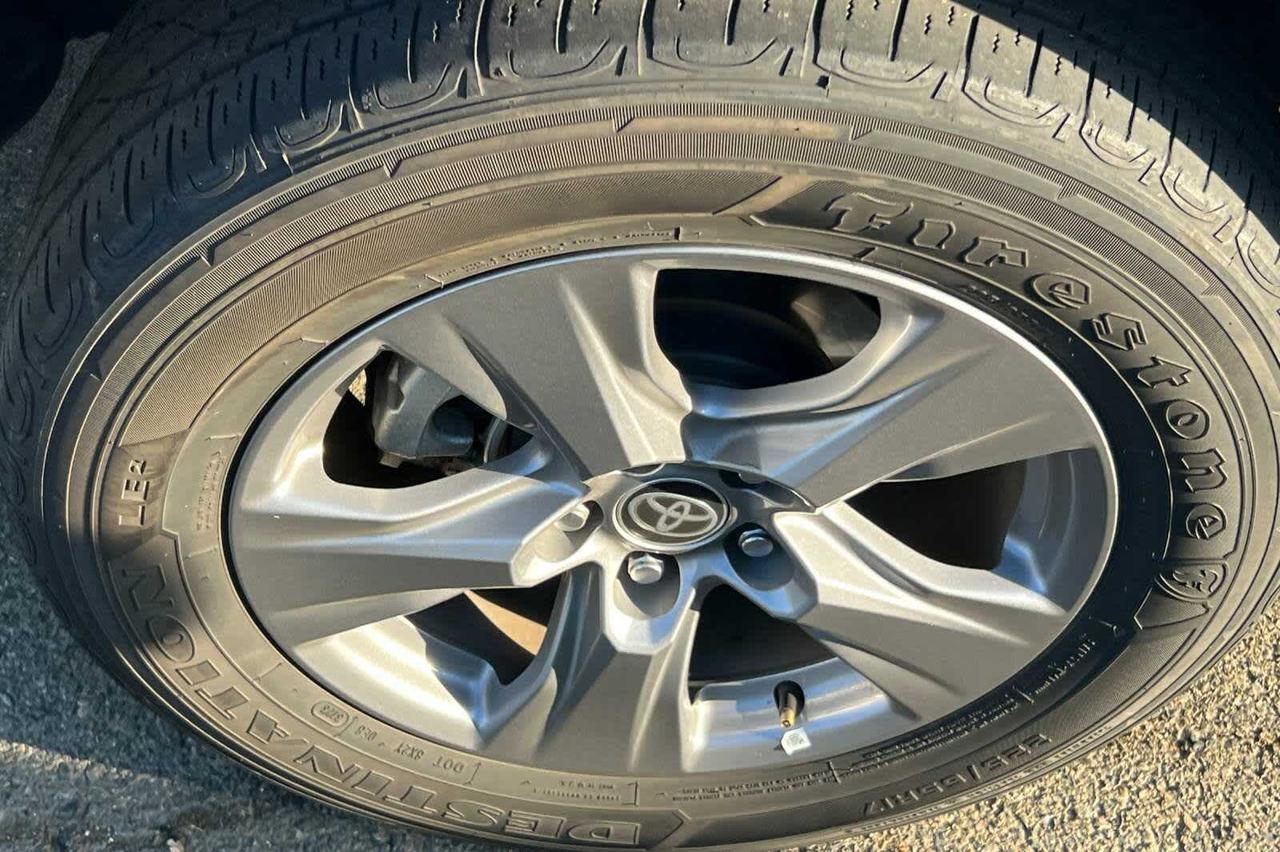 2024 Toyota RAV4 Hybrid XLE Roseville CA