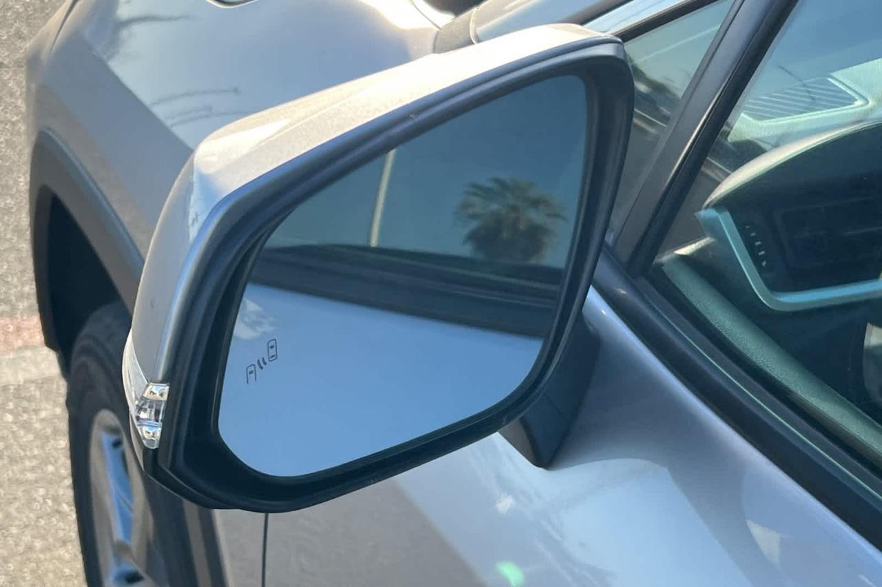 2024 Toyota RAV4 Hybrid XLE Roseville CA
