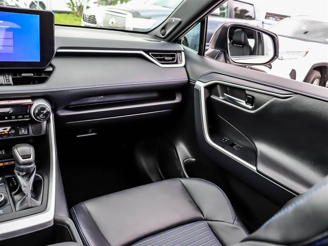 2024 Toyota RAV4 Hybrid XSE Mississauga ON