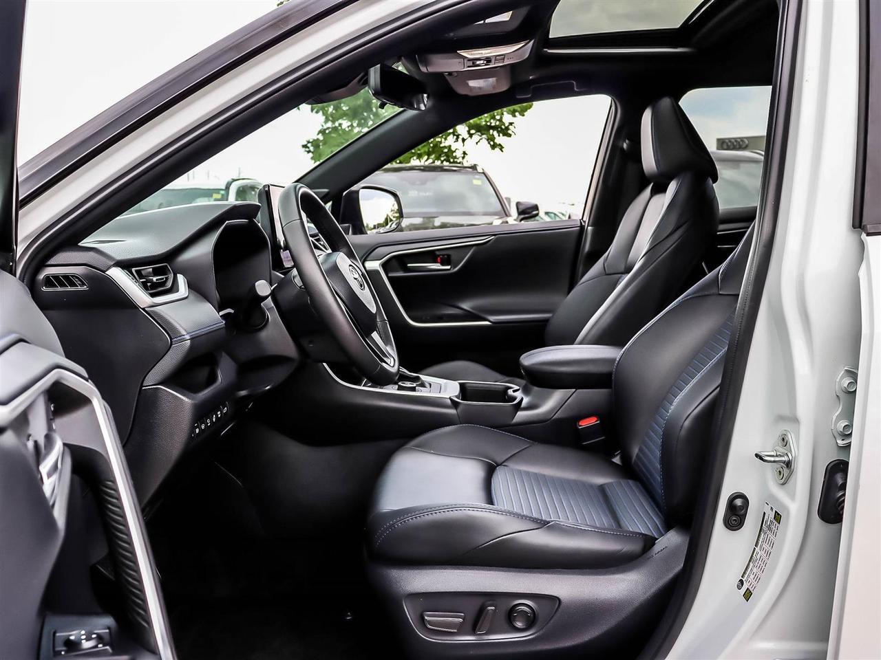 2024 Toyota RAV4 Hybrid XSE Mississauga ON