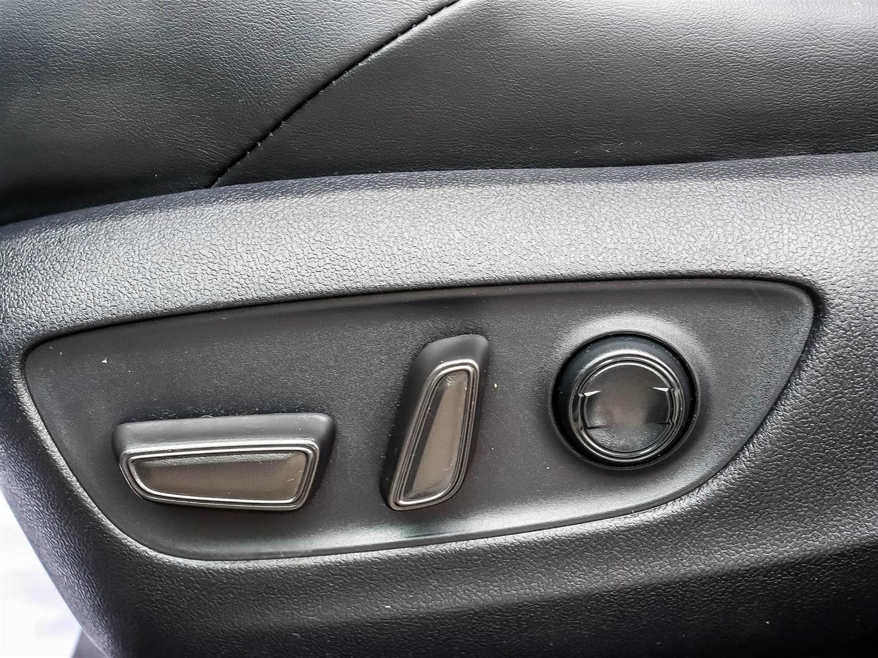 2024 Toyota RAV4 Hybrid XSE Mississauga ON