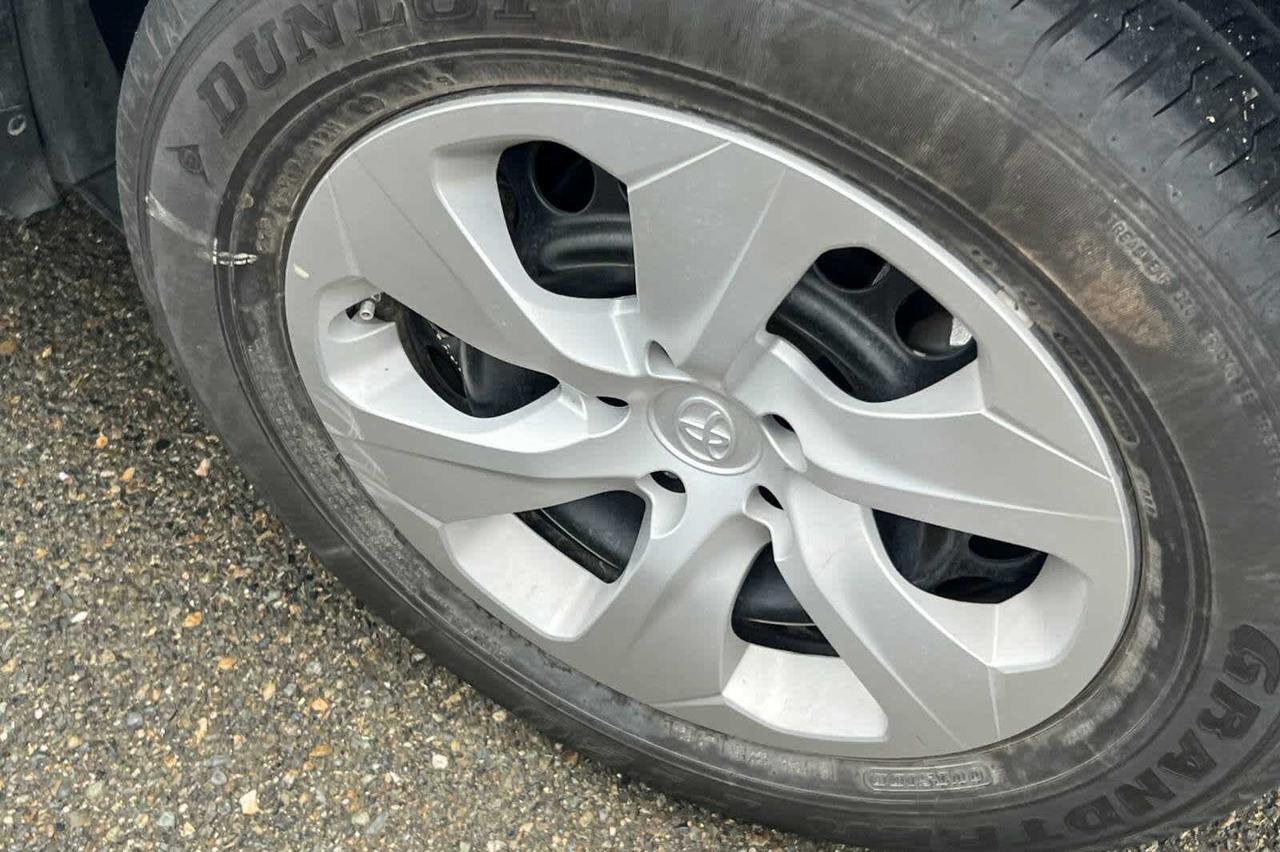 2024 Toyota RAV4 LE Roseville CA