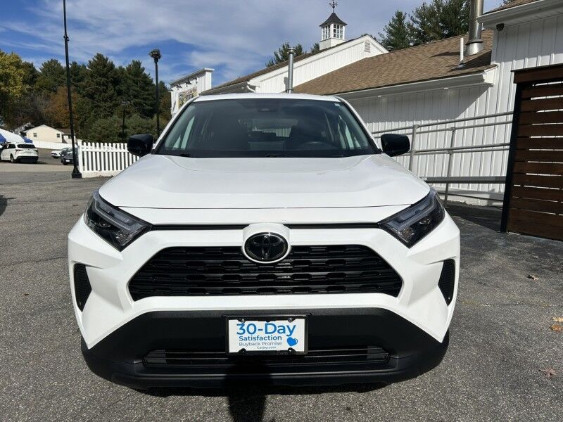 2024 Toyota RAV4 LE 2024 Toyota RAV4 LE