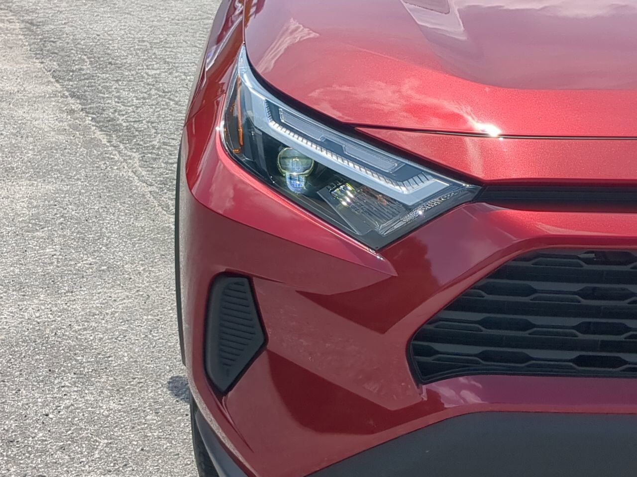 2024 Toyota RAV4 XLE Appleton WI