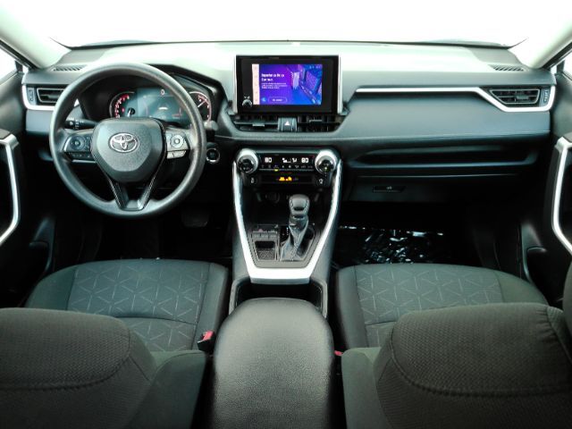 2024 Toyota RAV4 XLE 2024 Toyota RAV4 XLE