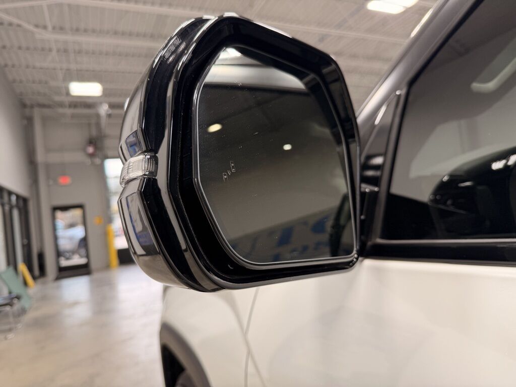 2024 Toyota Sequoia Limited 4WD Minocqua WI 2024 Toyota Sequoia Limited 4WD Minocqua WI