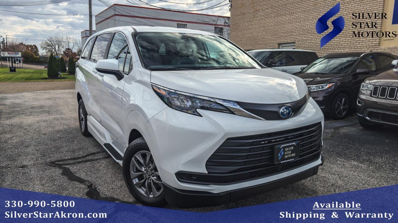 2024 Toyota Sienna LE WHEELCHAIR ACCESSIBLE 2024 Toyota Sienna LE WHEELCHAIR ACCESSIBLE