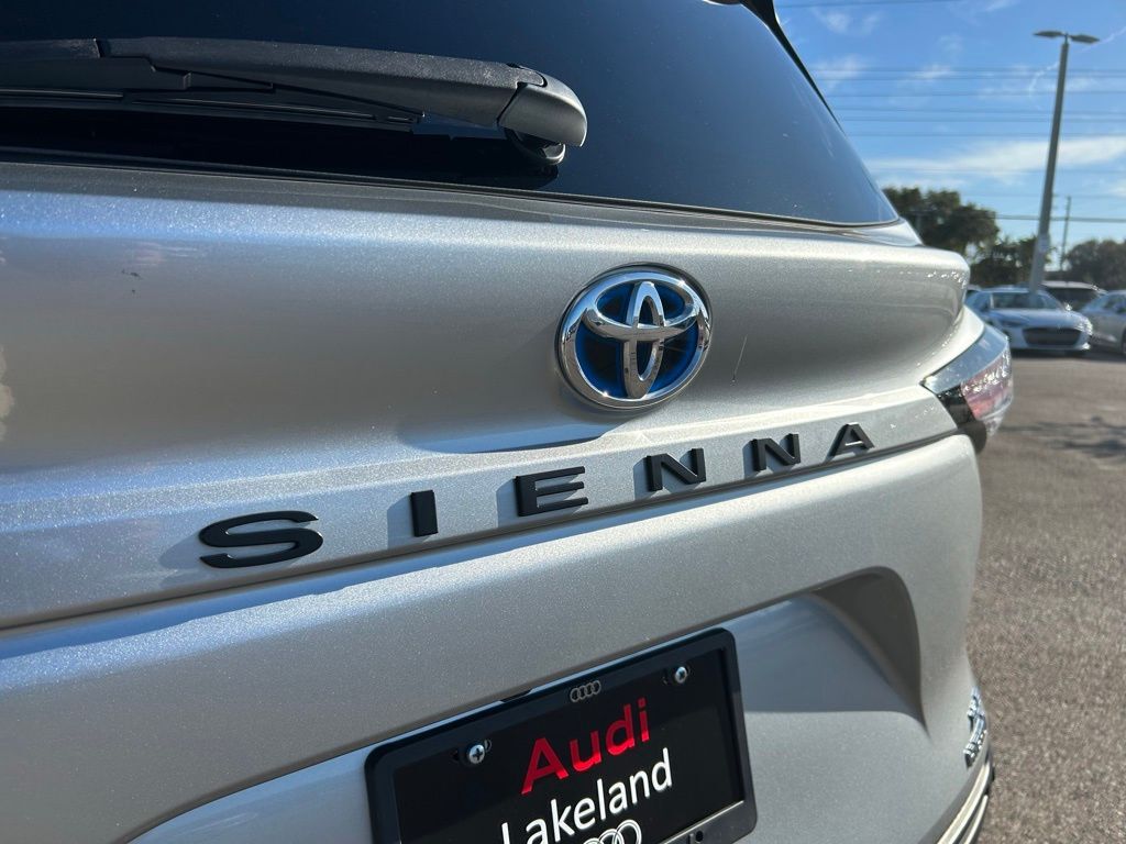 2024 Toyota Sienna XLE Lakeland FL
