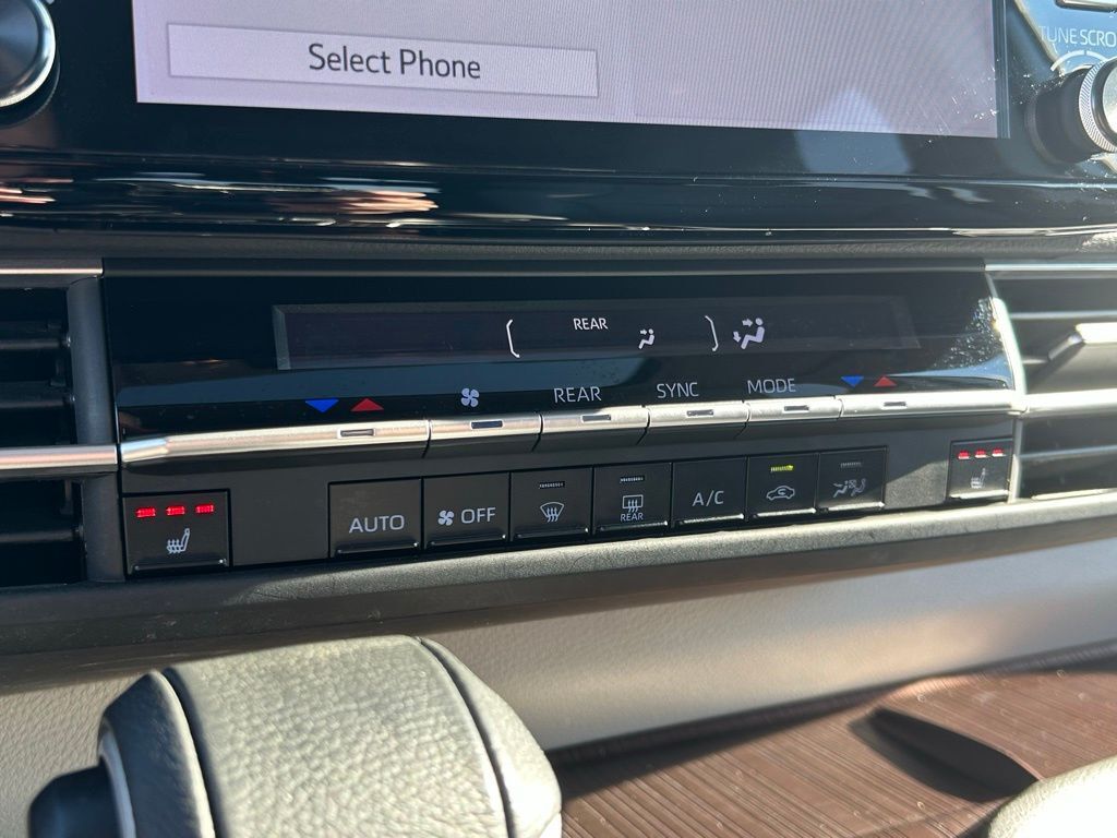 2024 Toyota Sienna XLE Lakeland FL