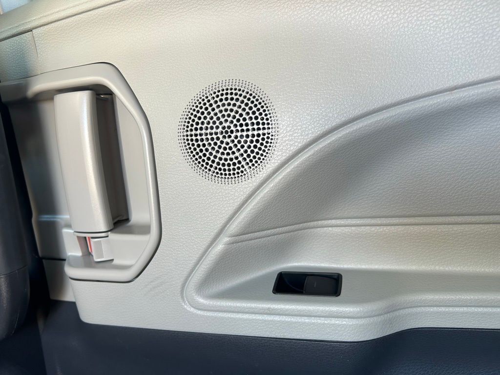 2024 Toyota Sienna XLE Lakeland FL