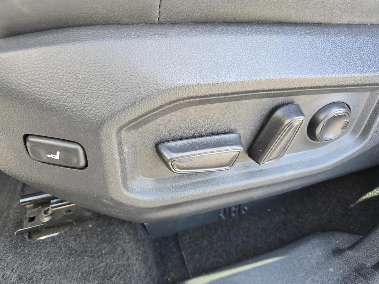 2024 Toyota TUNDRA CREW MAX CAPSTONE HYBRID 4WD Vacaville CA 2024 Toyota TUNDRA CREW MAX CAPSTONE HYBRID 4WD Vacaville CA