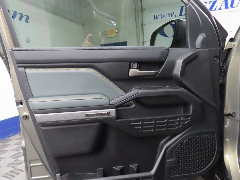 2024 Toyota Tacoma Hybrid 4x4 Crew Cab Trailhunter Fond du Lac WI 2024 Toyota Tacoma Hybrid 4x4 Crew Cab Trailhunter Fond du Lac WI