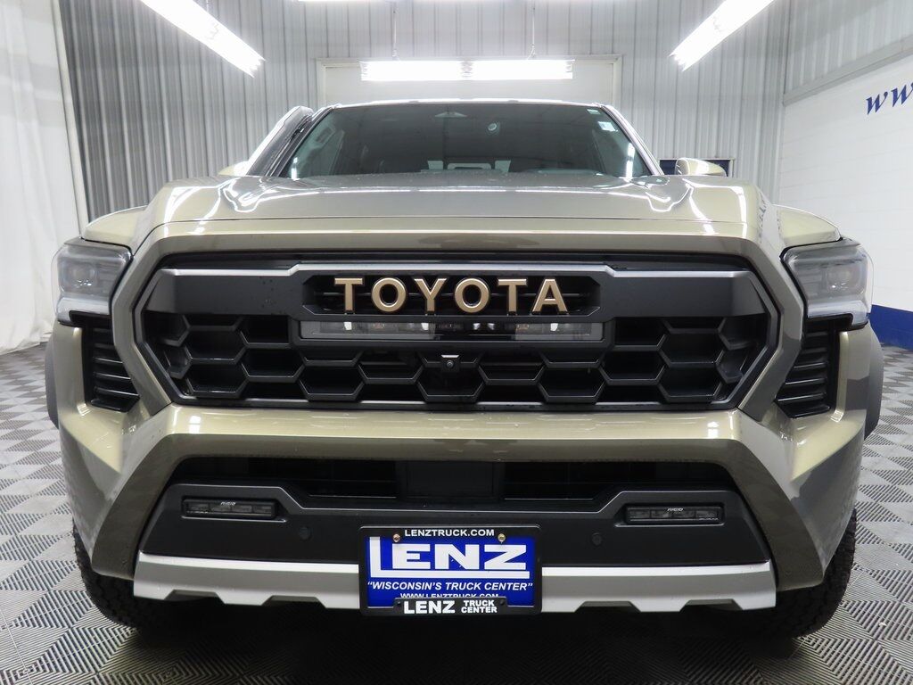 2024 Toyota Tacoma Hybrid 4x4 Crew Cab Trailhunter Fond du Lac WI 2024 Toyota Tacoma Hybrid 4x4 Crew Cab Trailhunter Fond du Lac WI
