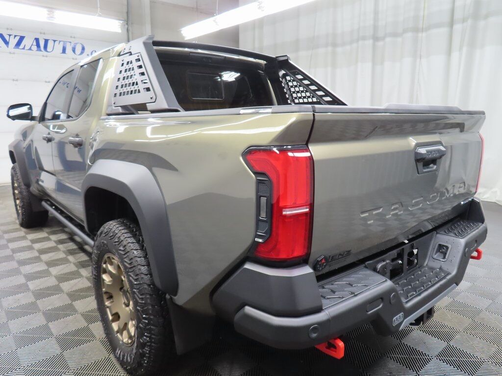 2024 Toyota Tacoma Hybrid 4x4 Crew Cab Trailhunter Fond du Lac WI 2024 Toyota Tacoma Hybrid 4x4 Crew Cab Trailhunter Fond du Lac WI